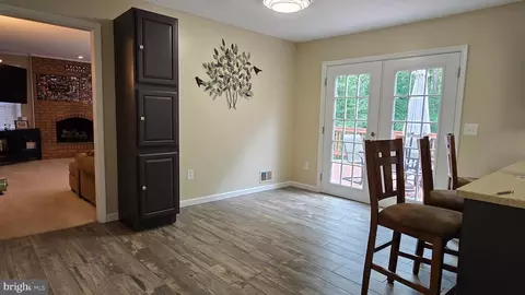 3147 Lookout Point Ct, Triangle, VA 22172 photo 13