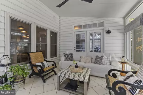 9923 Bagpipe Ct, Bristow, VA 20136 photo 23