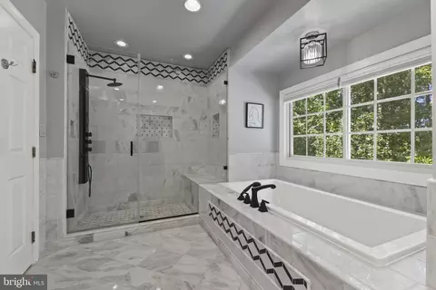 9923 Bagpipe Ct, Bristow, VA 20136 photo 32
