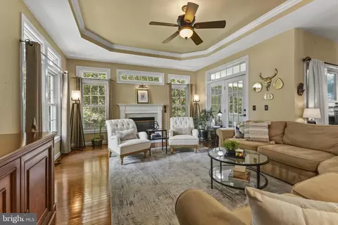 9923 Bagpipe Ct, Bristow, VA 20136 photo 3
