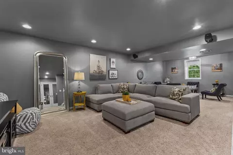 9923 Bagpipe Ct, Bristow, VA 20136 photo 5
