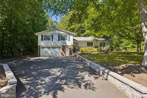 7582 Cregger Ln, Manassas, VA 20111 photo 3