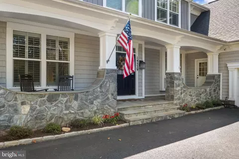 Exterior - 14529 Bluff Point Ct, Gainesville, VA 20155 photo 5 of 19