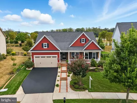 2509 Sweet Clover Ct, Dumfries, VA 22026