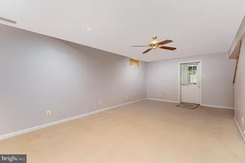 15083 Holleyside Dr, Dumfries, VA 22025 photo 20