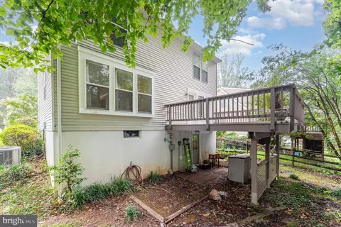 15083 Holleyside Dr, Dumfries, VA 22025 photo 24