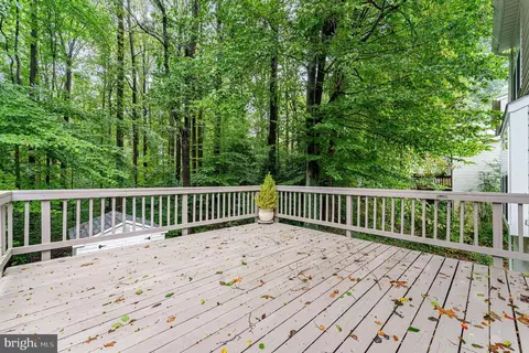 15083 Holleyside Dr, Dumfries, VA 22025 photo 22