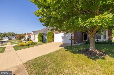 3736 Grey Ghost Ct, Dumfries, VA 22025 photo 8