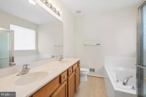 3736 Grey Ghost Ct, Dumfries, VA 22025 photo 33
