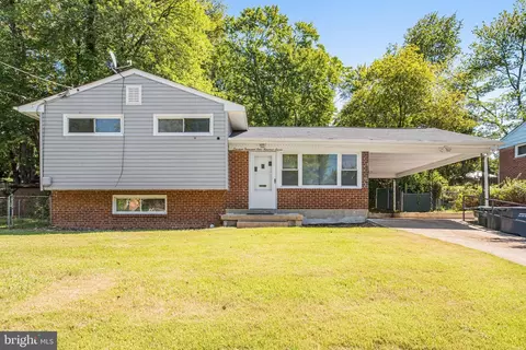 14407 Gemstone Dr, Woodbridge, VA 22191