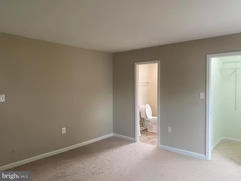 8238 Community Dr, Manassas, VA 20109 photo 27