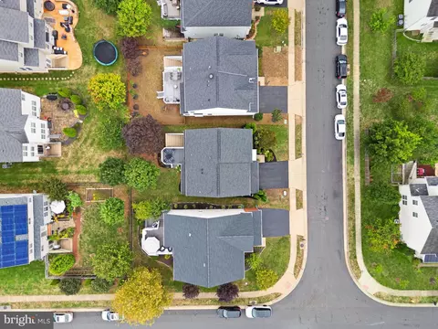 View/Area - 13872 Tarleton Ct, Gainesville, VA 20155 photo 1 of 6