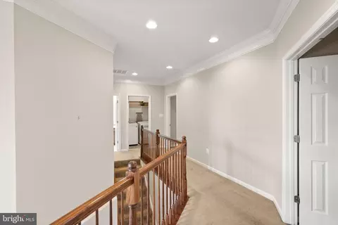 Entry Way - 13872 Tarleton Ct, Gainesville, VA 20155 photo 6 of 10