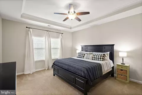 Bedroom - 13872 Tarleton Ct, Gainesville, VA 20155 photo 1 of 9