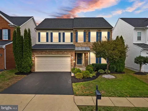 13872 Tarleton Ct, Gainesville, VA 20155