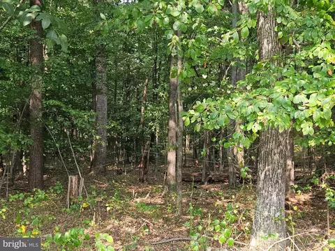4169 Mountain Rd, Haymarket, VA 20169