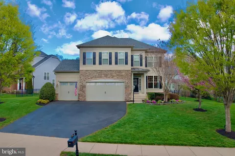 6846 Noyes Ave, Haymarket, VA 20169