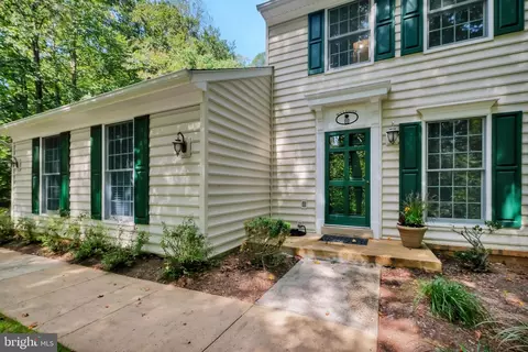 11922 Falling Creek Dr, Manassas, VA 20112