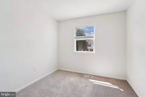 Bedroom - 2402 Kilpatrick Pl, Dumfries, VA 22026 photo 6 of 6