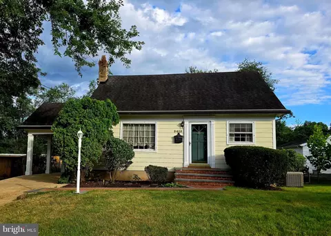 9405 Blackstone Rd, Manassas, VA 20110