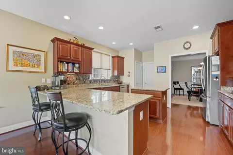 6135 Ferrier Ct, Gainesville, VA 20155 photo 17