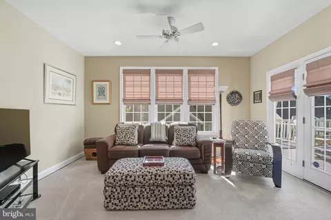 6135 Ferrier Ct, Gainesville, VA 20155 photo 12
