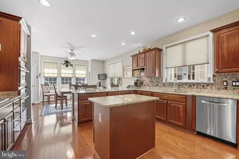 6135 Ferrier Ct, Gainesville, VA 20155 photo 19