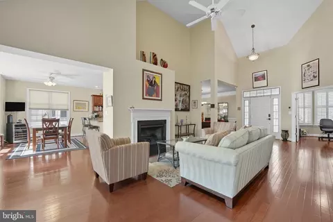 6135 Ferrier Ct, Gainesville, VA 20155 photo 7
