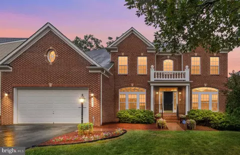 5534 Victory Loop, Manassas, VA 20112