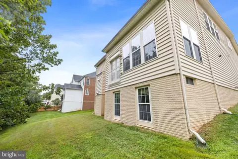 Exterior - 5534 Victory Loop, Manassas, VA 20112 photo 4 of 4