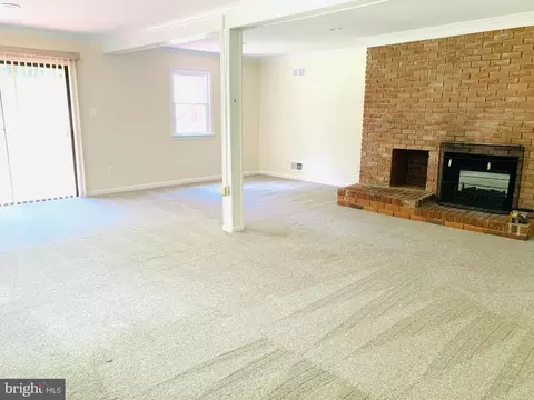 Living - 10203 Bent Tree Ln, Manassas, VA 20111 photo 7 of 7
