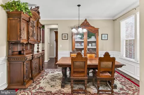 Dining - 18711 Pier Trail Dr, Triangle, VA 22172 photo 1 of 4