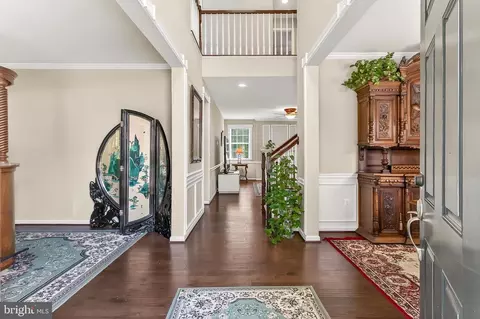 Entry Way - 18711 Pier Trail Dr, Triangle, VA 22172 photo 1 of 7
