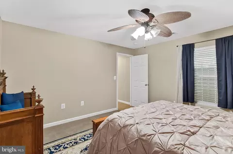 Bedroom - 18711 Pier Trail Dr, Triangle, VA 22172 photo 7 of 7