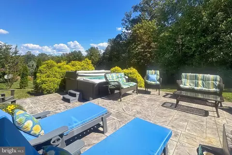 Other - 18711 Pier Trail Dr, Triangle, VA 22172 photo 18 of 23