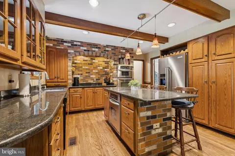 Kitchen - 14376 Breezewood Ct, Gainesville, VA 20155 photo 1 of 5