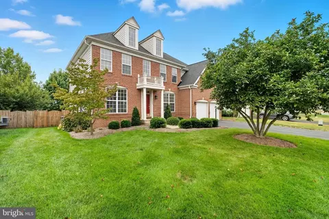 13625 America Dr, Bristow, VA 20136