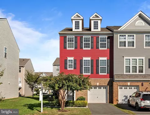 8540 Fortrose Dr, Manassas, VA 20109