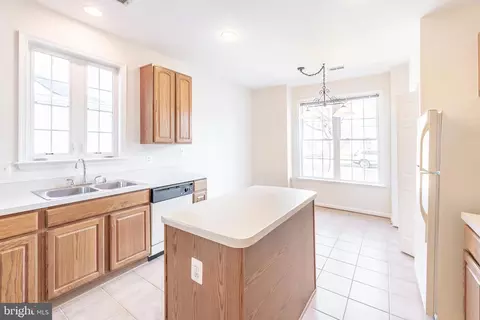 Kitchen - 6868 Saddle Run Way, Gainesville, VA 20155 photo 1 of 3