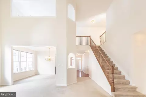 Entry Way - 6868 Saddle Run Way, Gainesville, VA 20155 photo 3 of 5