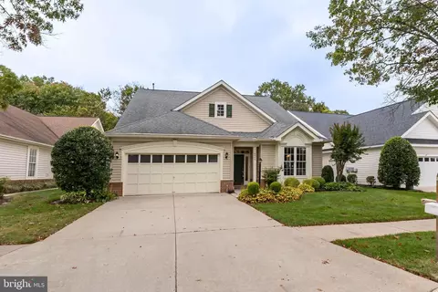 Exterior - 6868 Saddle Run Way, Gainesville, VA 20155 photo 2 of 11