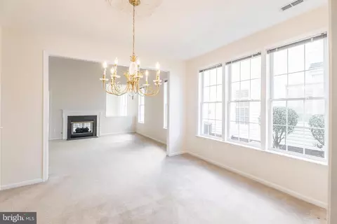 Living - 6868 Saddle Run Way, Gainesville, VA 20155 photo 1 of 7