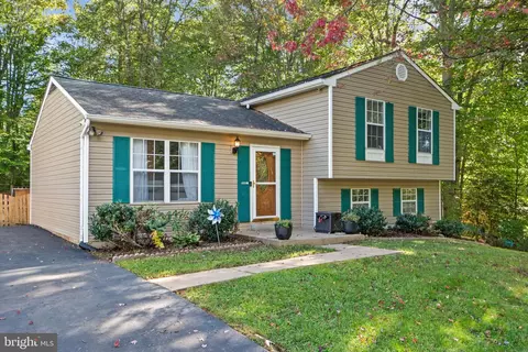 12607 Byrne Pl, Manassas, VA 20112