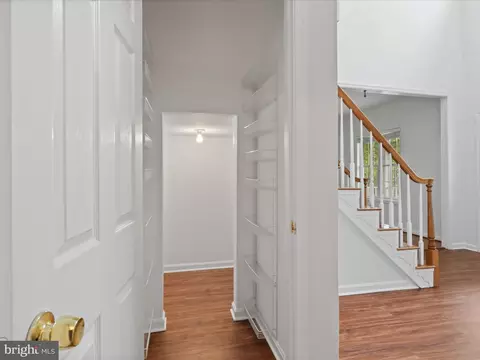7511 Melton Ct, Gainesville, VA 20155 photo 22