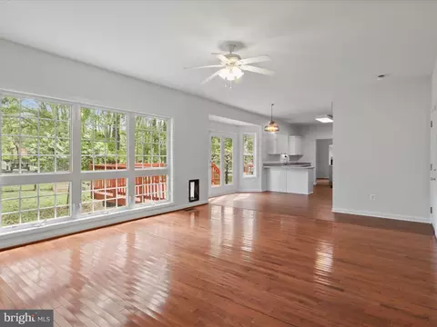 7511 Melton Ct, Gainesville, VA 20155 photo 19