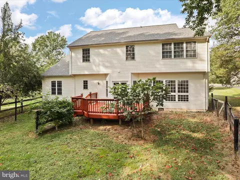 7511 Melton Ct, Gainesville, VA 20155 photo 35