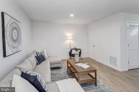 15673 Viewpoint Cir, Dumfries, VA 22025 photo 33