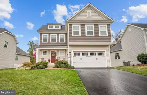 10505 Blazing Star Loop, Bristow, VA 20136