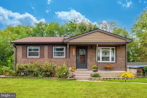 12910 Kidwell Dr, Woodbridge, VA 22193