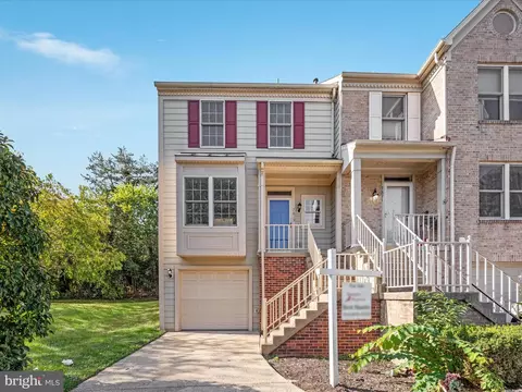 7819 Sabre Ct, Manassas, VA 20109 photo 2